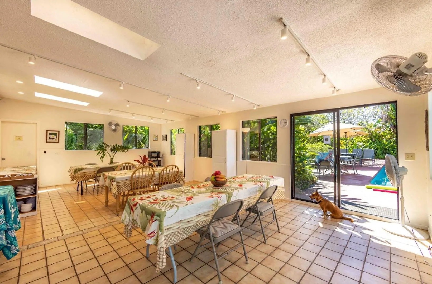 Gardenia Room On Tropical Lush Farm In Haiku, Maui Huelo