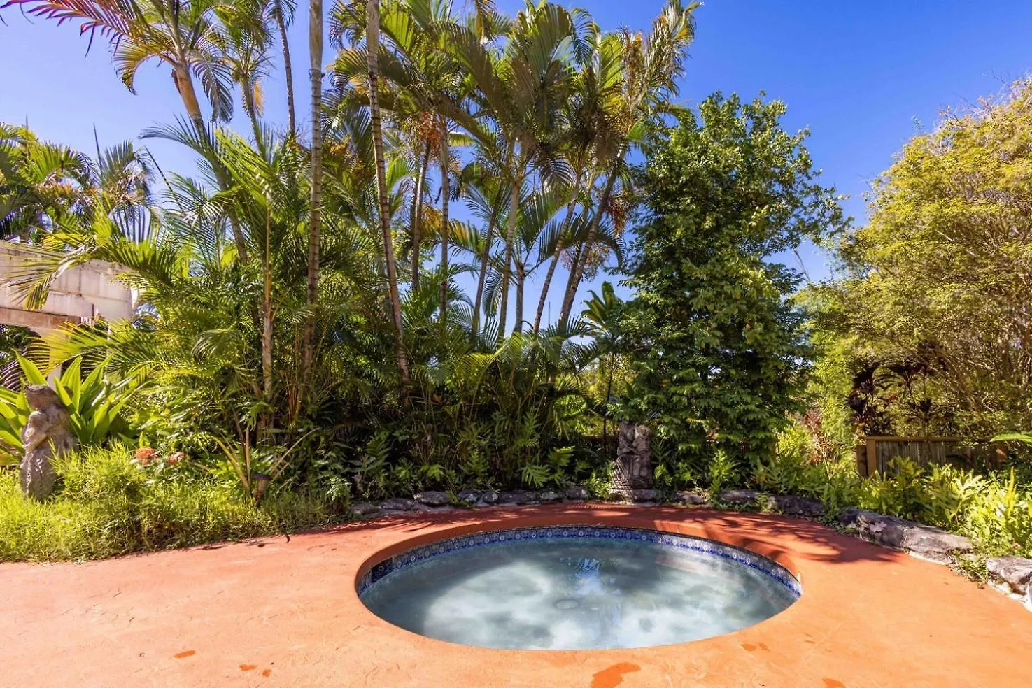 Gardenia Room On Tropical Lush Farm In Haiku, Maui Huelo Bauernhof
